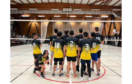NOUVEAUX MAILLOTS POUR LES SENIORS
